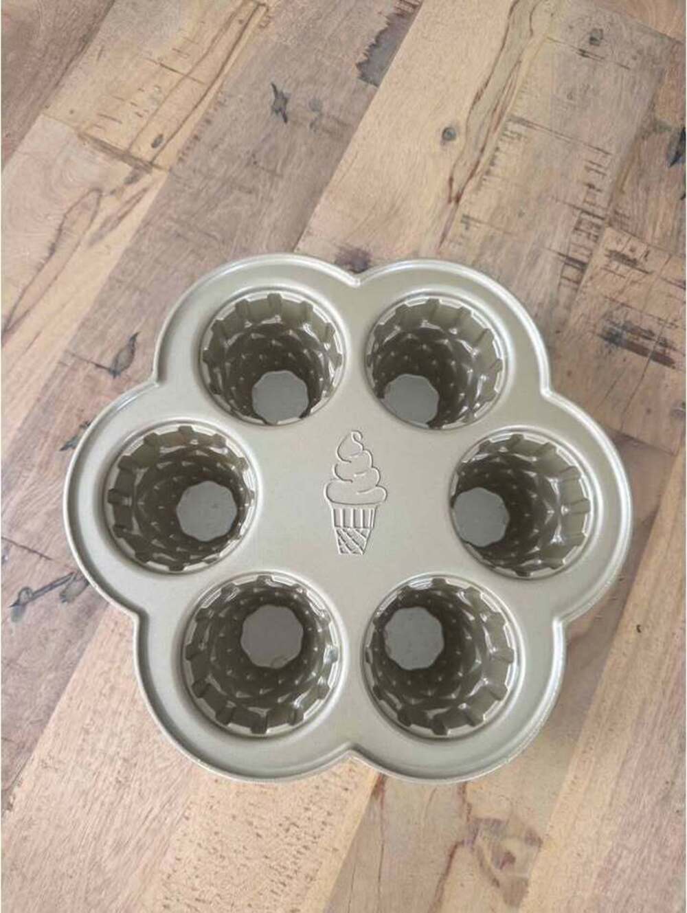 Nordic Ware Ice Cream Cone Cupcake Pan